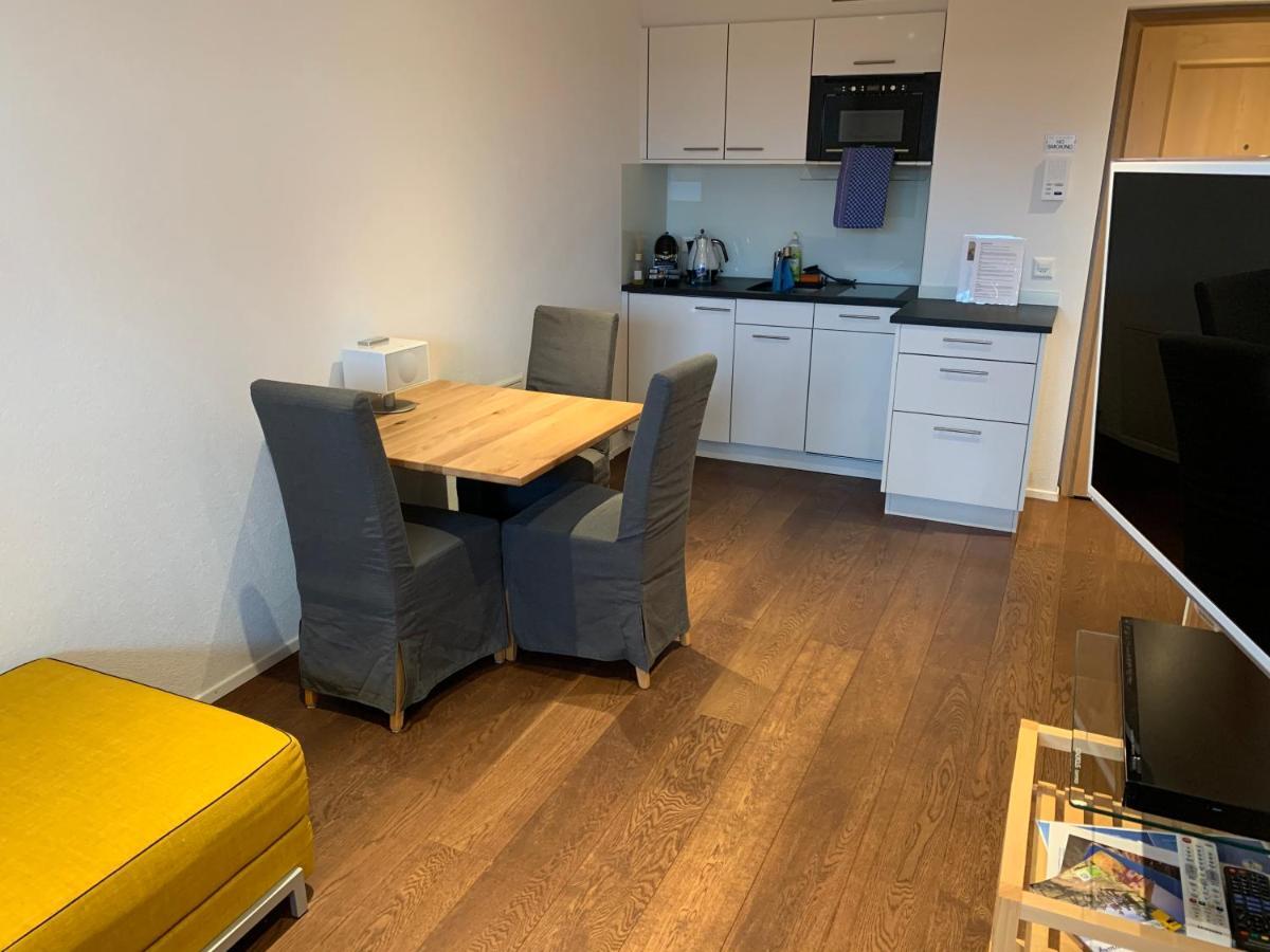 6 Dorfstrasse Apartment Oberwald Bagian luar foto
